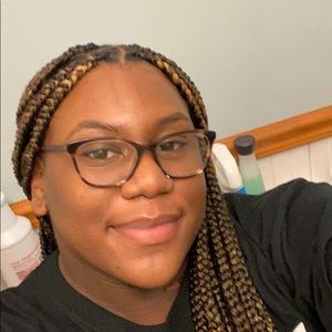 Meet your Posher, Nikaya